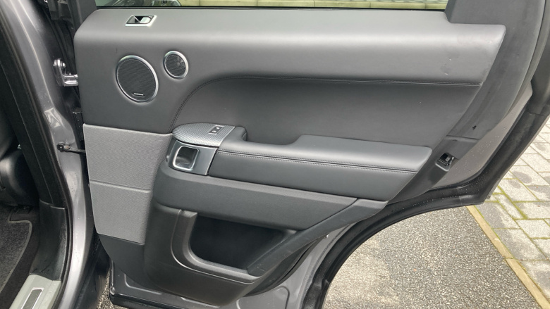 Land Rover Range Rover Sport 2.0 P400e HSE Dynamic 5dr Auto Estate